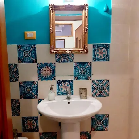 San Gregorio Apartment *