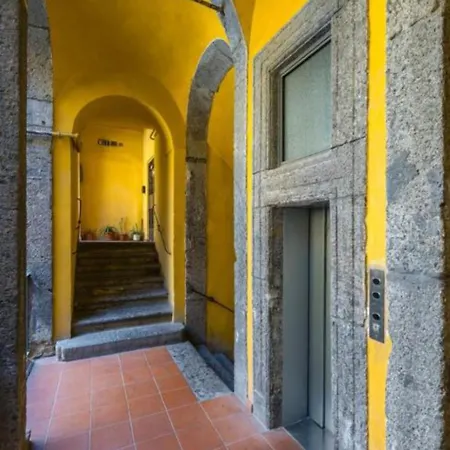 San Gregorio Armeno Apartment