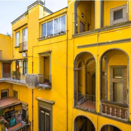 San Gregorio Armeno * Naples